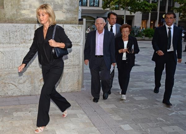 Los padres de Rafa, Ana María y Sebastián, con Miguel Ángel, otro de los hijos del fallecido y tío del tenista
