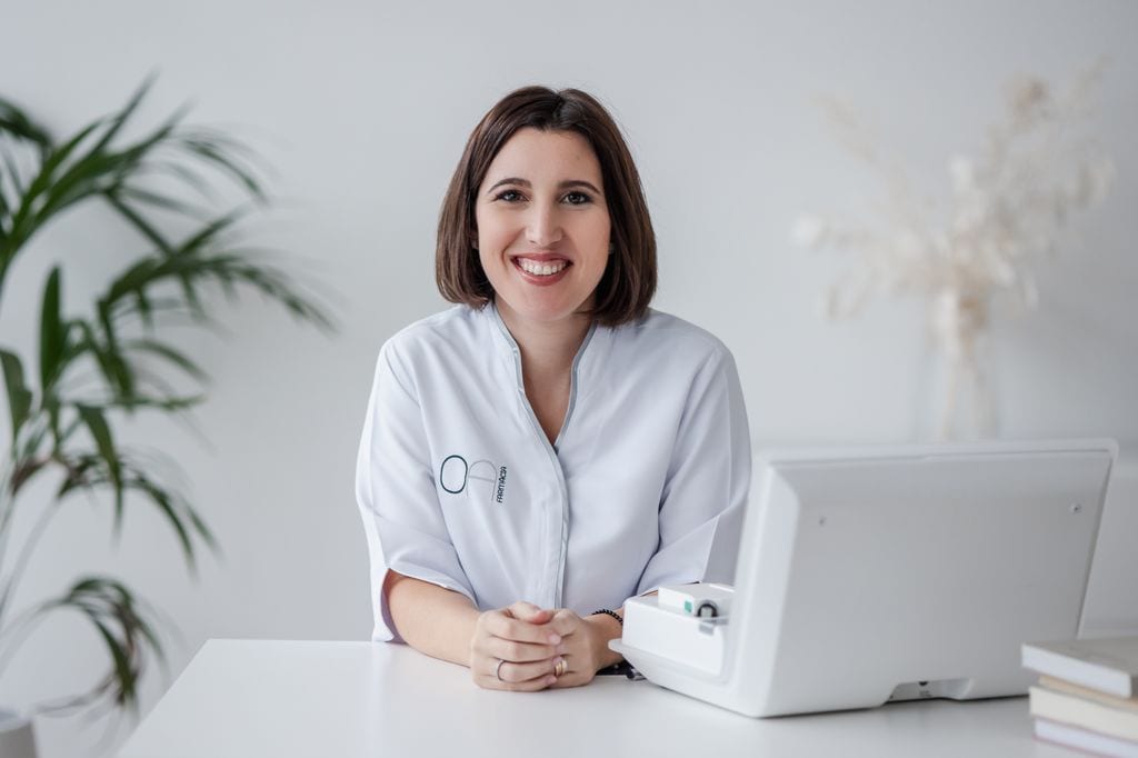 Olga Asín (@farmaciaolgaasin), farmacéutica experta en dermocosmética y nutricosmética