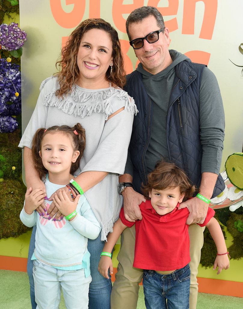 Angelica Vale y Otto Padrón con sus hijos Angélica Masiel y Daniel Nicolás.
