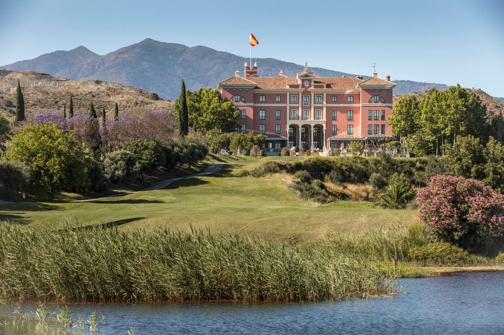 El hotel Anantara Villa Padierna, uno de los más emblemáticos de Marbella, es el anfitrión de esta iniciativa solidaria, que lleva 7 ediciones celebrándose.