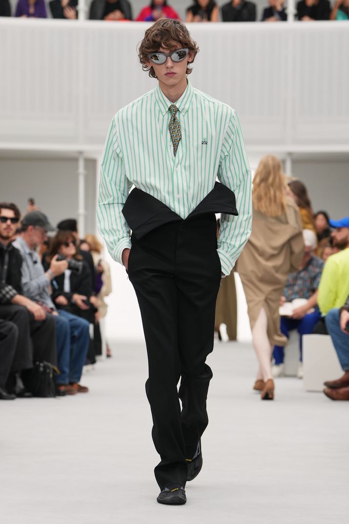 Paris Fashion Week: desfile de Loewe (Primavera/Verano 2027)