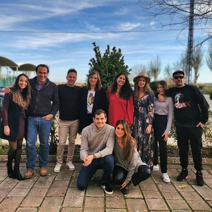 familia Iker y Sara