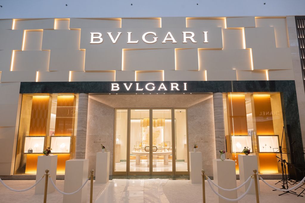 Bvlgari inauguró su primera boutique en Centroamérica.