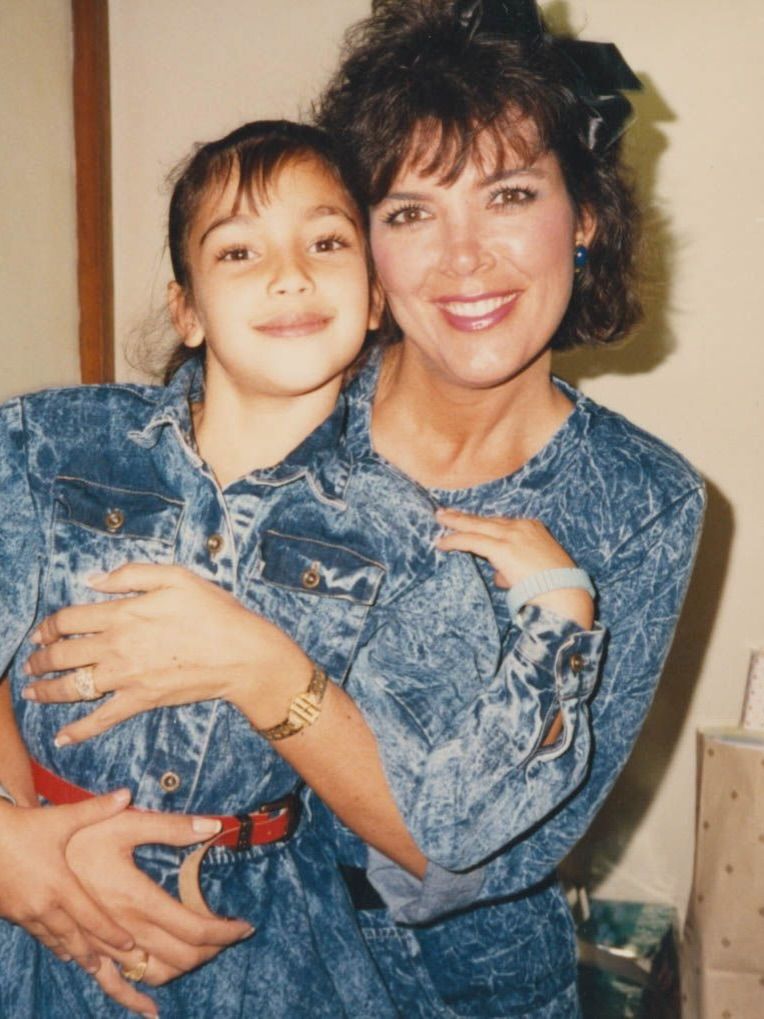 Kris Jenner celebró el cumpleaños de Kim con varias fotos de años atrás