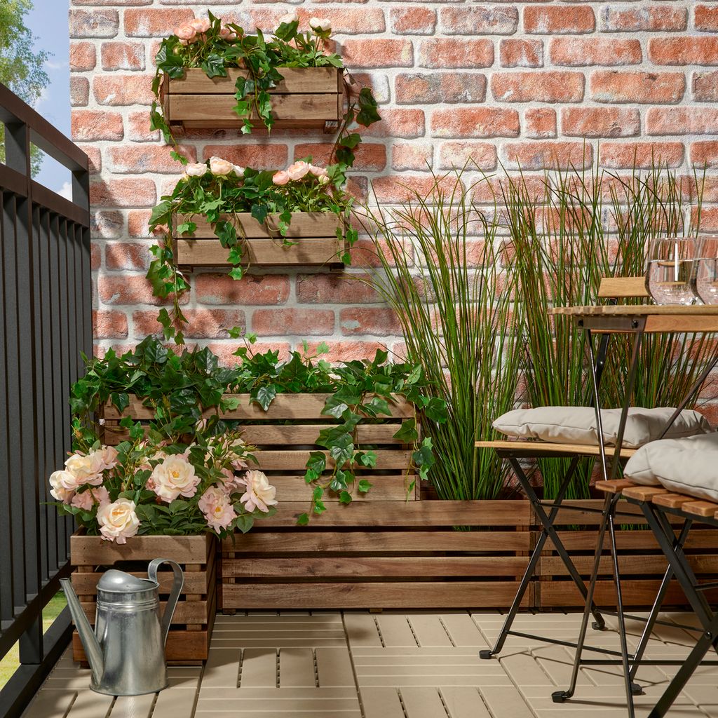 Macetas y jardineras de madera