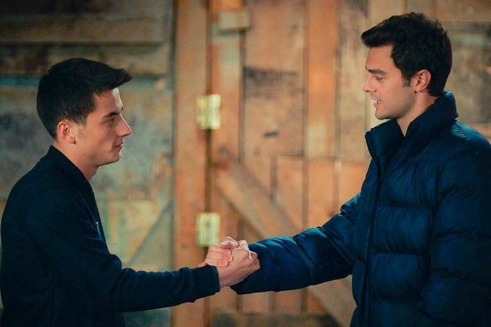 'Hermanos': Ömer y Sarp se acercan y sellan una tregua