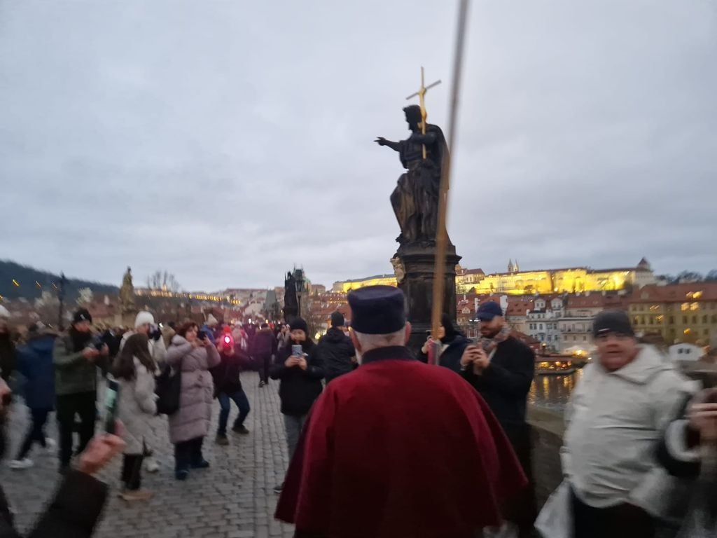 Farolero del Puente de Carlos
