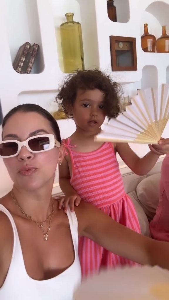 Ximena Duque y su hija Skye