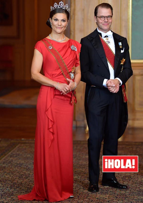 Victoria de Suecia con vestido de gala