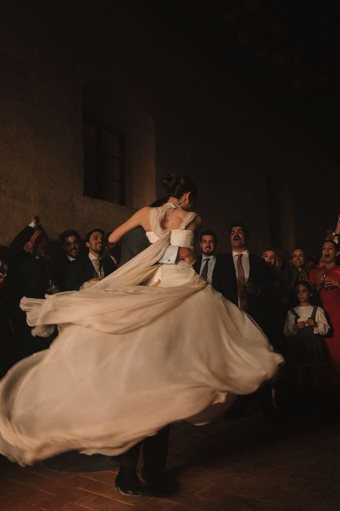Vestido de novia vaporoso Anhet