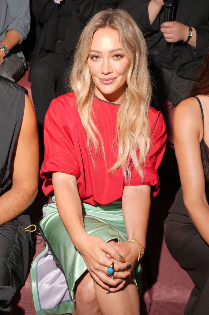 Hilary Duff regresó a la vida pública durante la Semana de la Moda en Milán en septiembre del año pasado. 