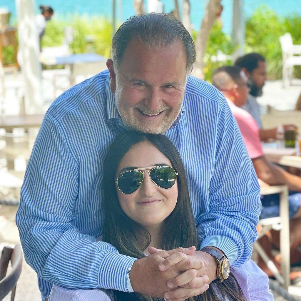 Raúl de Molina y su hija Mia
