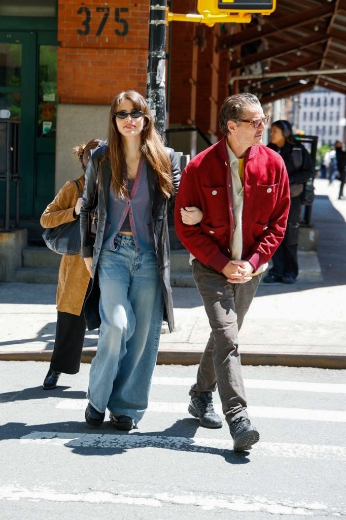 Pedro Pascal y su hermana Lux, complicidad y estilo por las calles de Nueva York 
