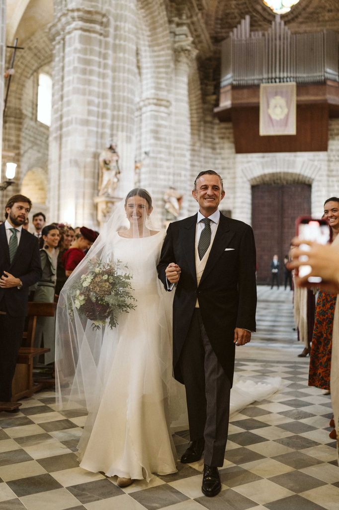 Los detalles de la gran boda aristocrática de Gonzaga Zuleta y Blanca García en Jerez, con una cercanía especial a la Casa Real
