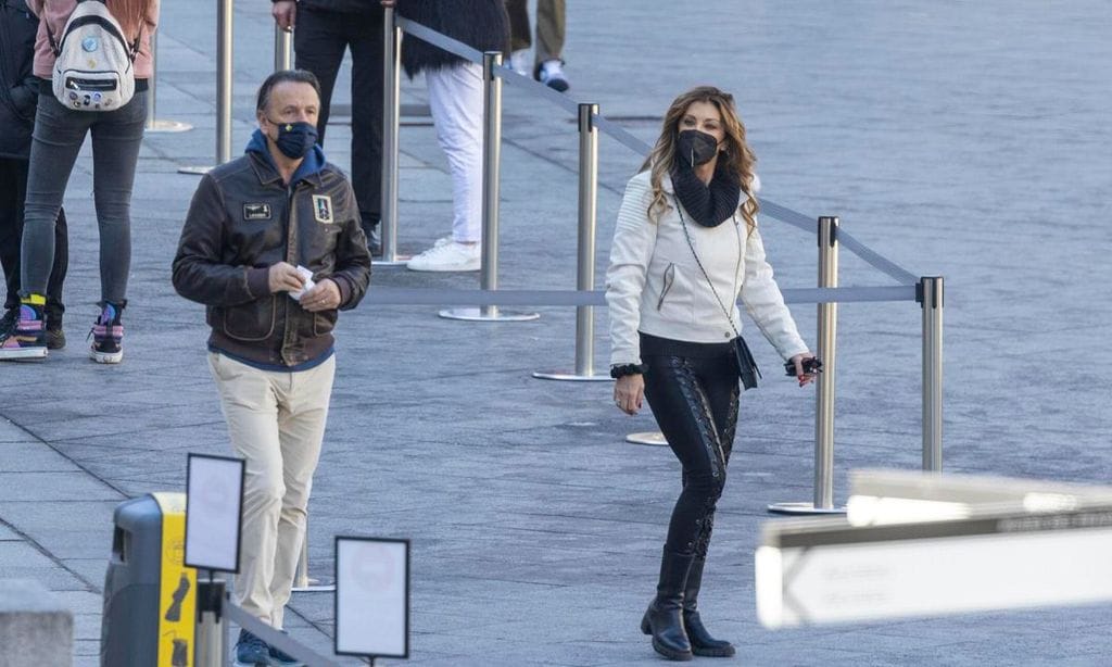 Sabrina Salerno y su marido