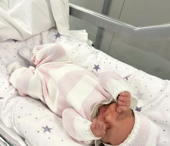 Bella, la cuarta hija de Alice y Álvaro 