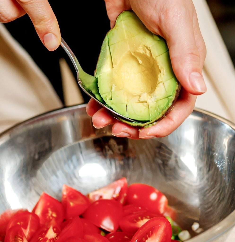 El aguacate, ingrediente ideal para infinidad de ensaladas
