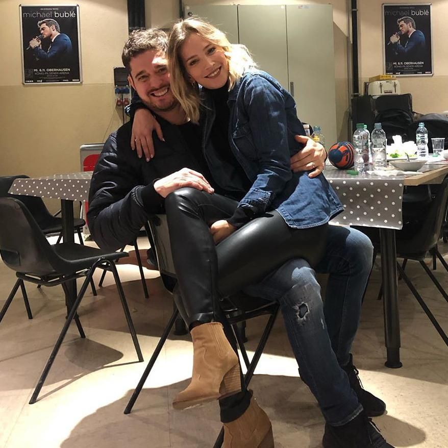 michael buble y su esposa
