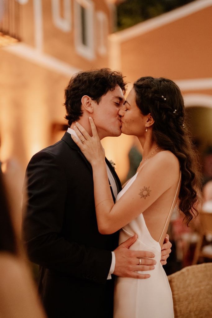 Semirrecogido de novia