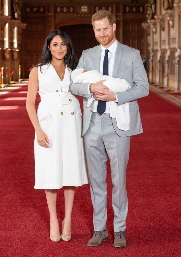 Los duques de Sussex presentando a su hijo Archie