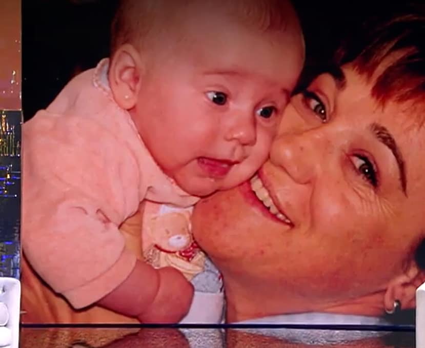 Blanca con su hija Olivia de bebé