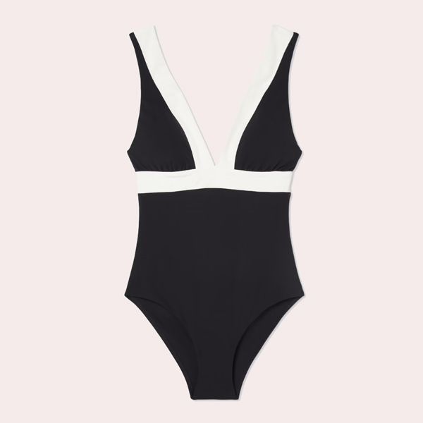 Bañador de mujer contaste