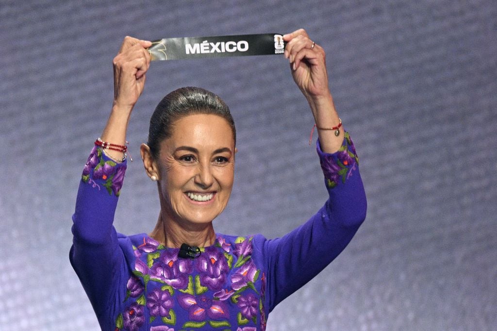 La presidenta de México, Claudia Sheinbaum, en el sorteo del Mundial 2026.