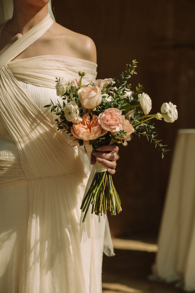Ramo de novia tonos pasteles y rosas