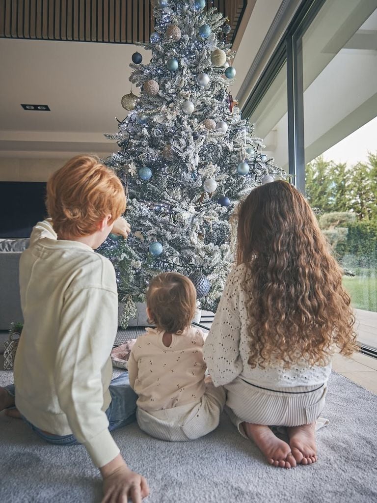 Los tres hijos de Helen Lindes y Rudy Fernández