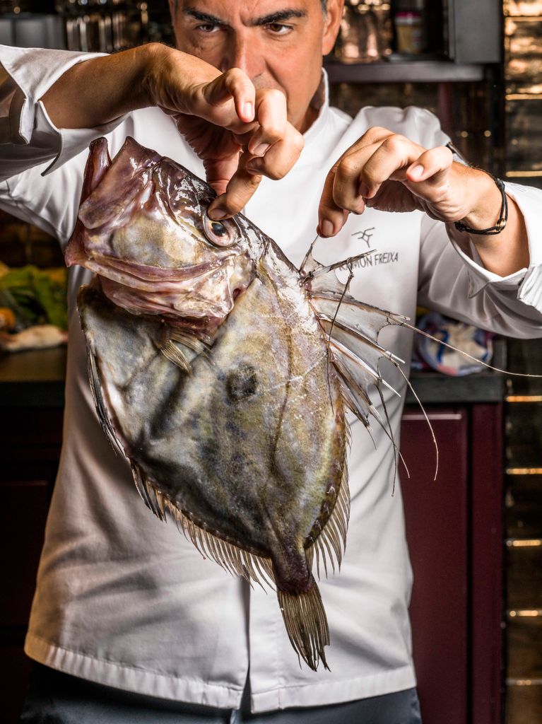 Entrevistamos a Ramón Freixa, que ha abierto hace nada, con enorme éxito, su nuevo restaurante.