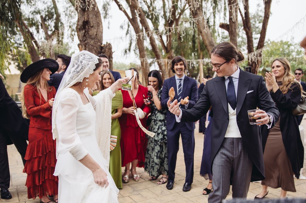 La boda de la influencer María Ramón Quiles y Álvaro en Alicante