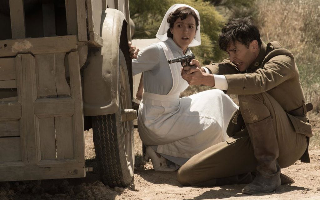 Verónica Sánchez y Cristóbal Suárez en 'Tiempos de guerra'
