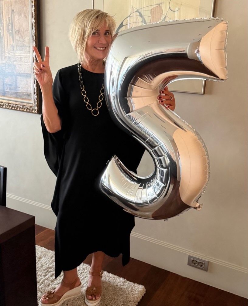 Julia Otero celebra cinco años desde que finalizó su tratamiento de quimioterapia