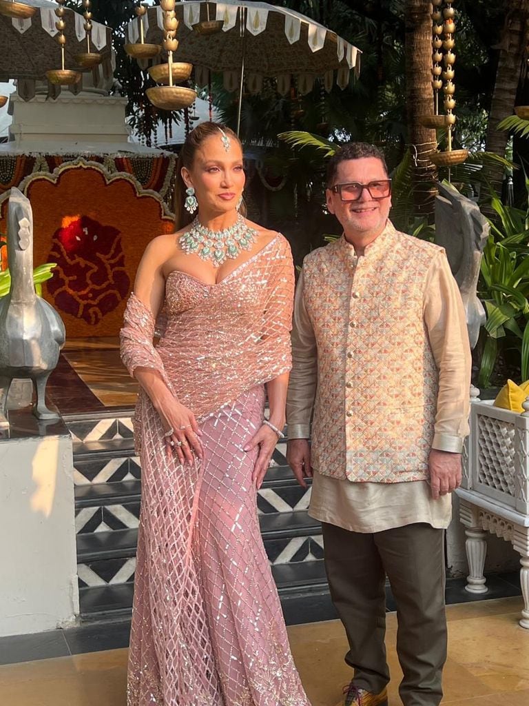 La millonaria boda india del año: actuación de Jennifer Lopez, escenario de James Bond y una tarta en forma de palacio