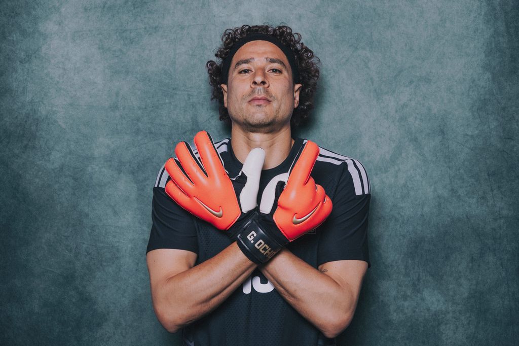 Guillermo Ochoa agradeció a la afición el apoyo a lo largo de su carrera