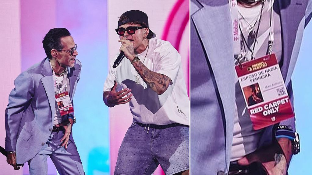 Marc Anthony lució la credencial durante su presentación en vivo 