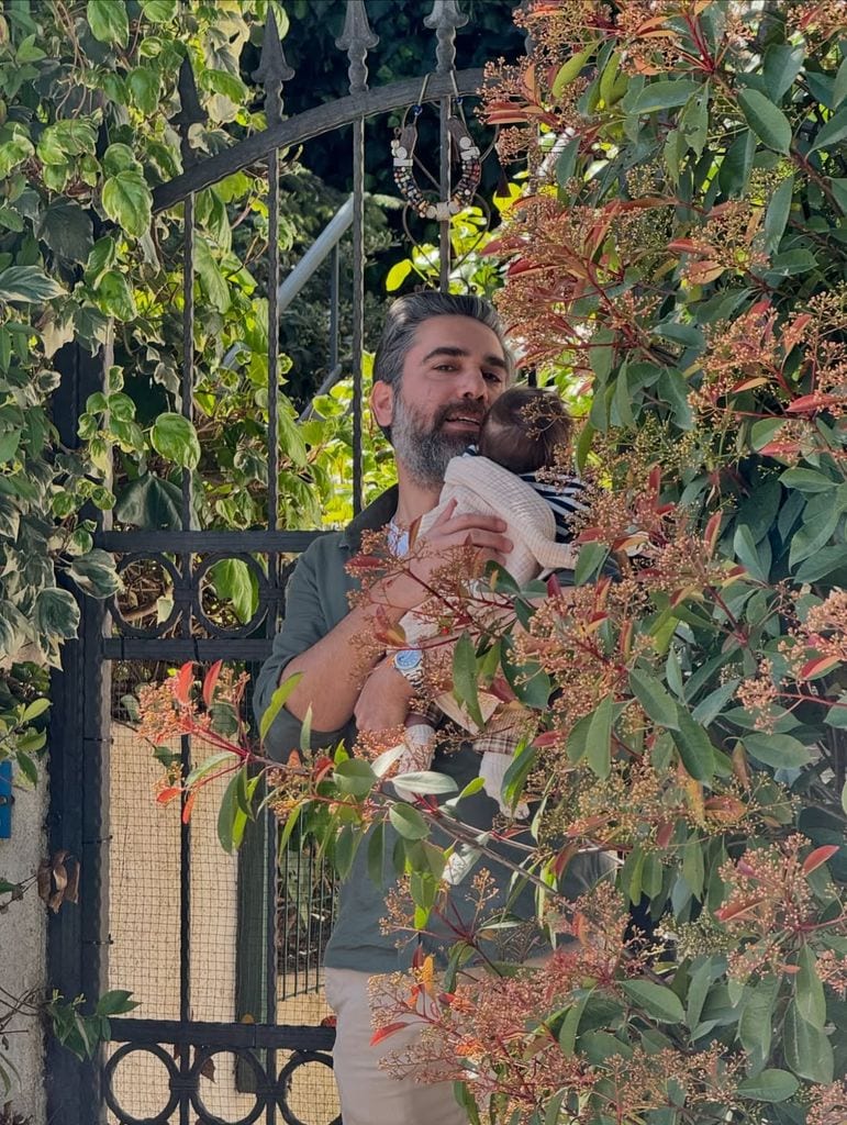 Neslihan Atagül y Kadir Doğulu enternecen con nuevas fotos de su bebé, Aziz
