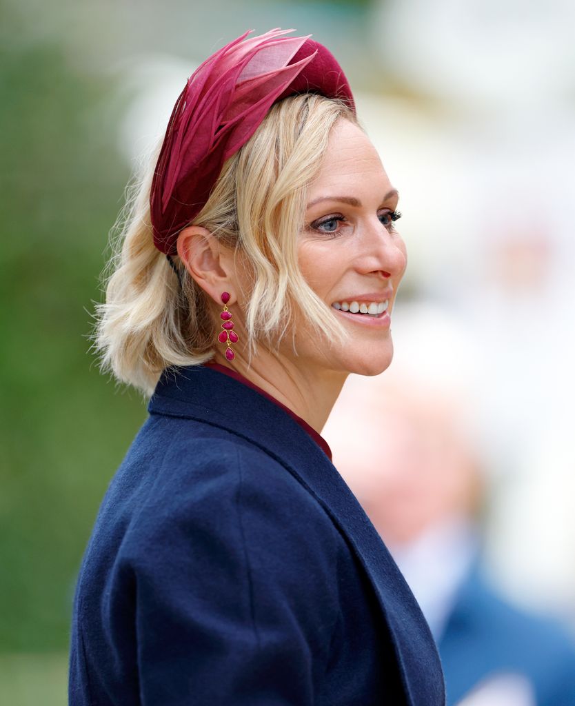 Zara Tindall asiste al Ascot Champions Day, 2025. 