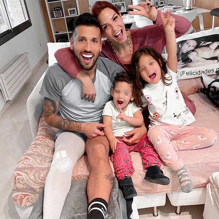 Tamara Gorro, con toda su familia