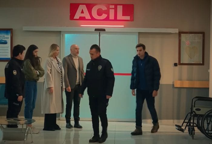 Ömer declara ante la policía lo que ha sucedido con Sarp en 'Hermanos'