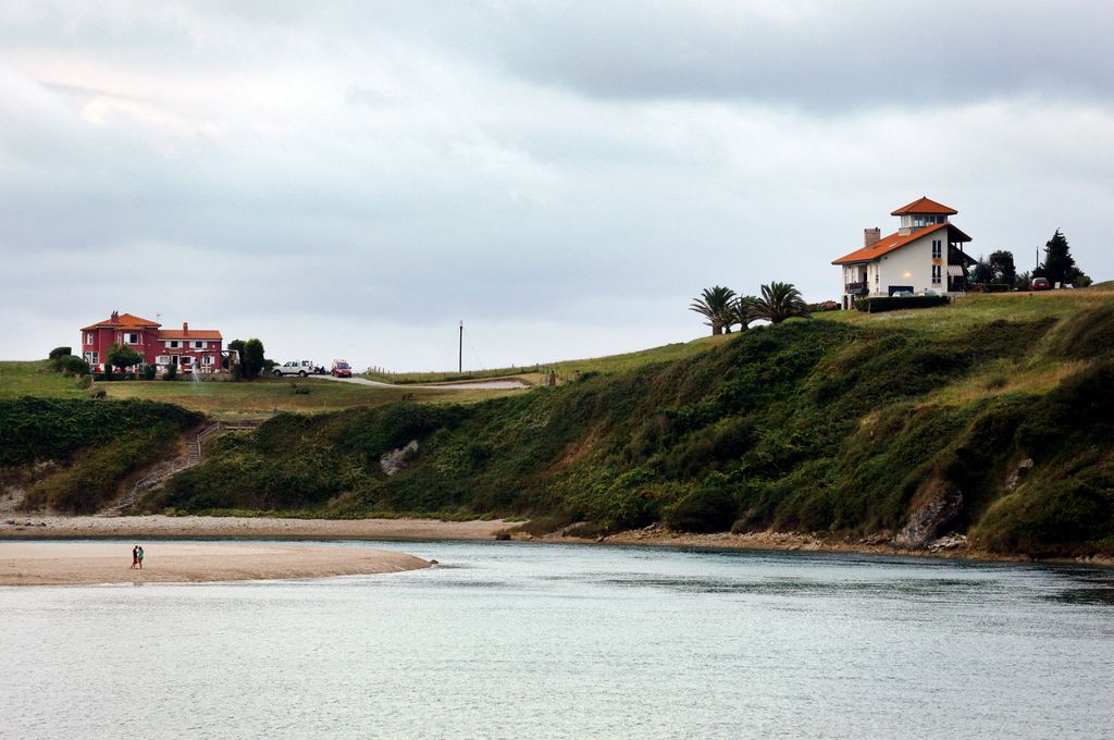 Playa de Oyambre