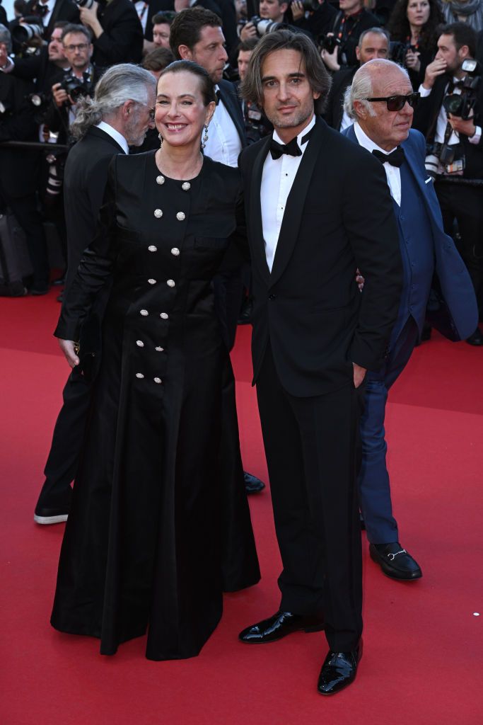Carole Bouquet en la premiere en Mónaco de 'Megalópolis' junto a su hijo Dimitri Rassam