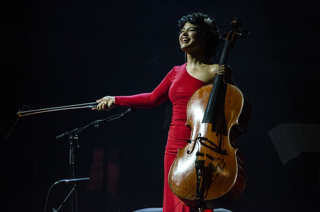Para la violoncelliste Ana Carla Maza, ALAMAR marca un nuevo capítulo artístico. 