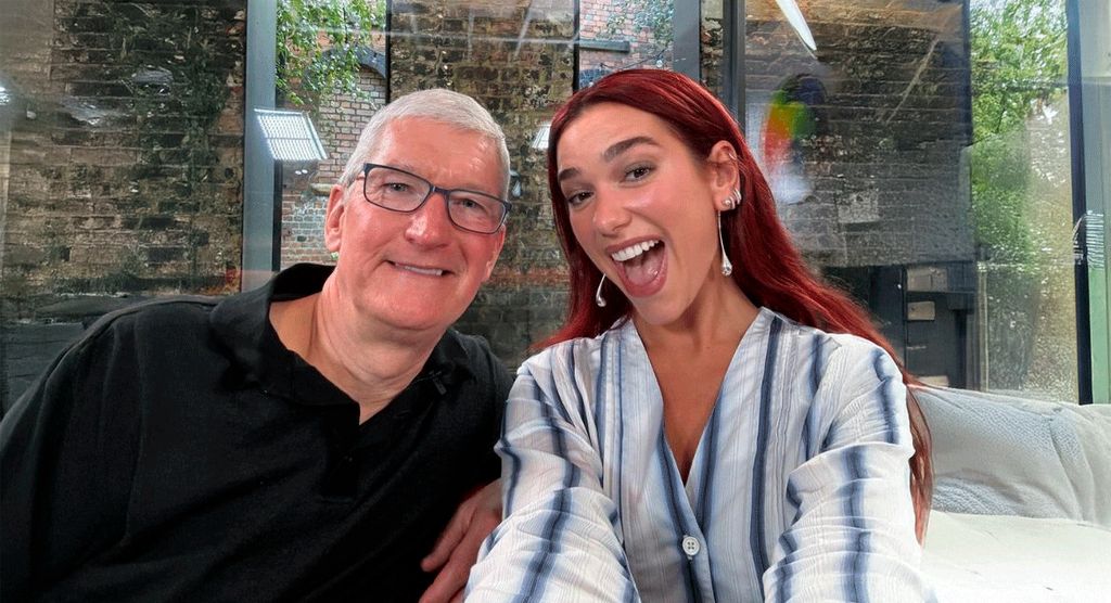 Tim Cook y Dua Lipa