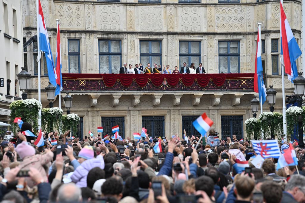 La familia ducal de Luxemburgo al completo