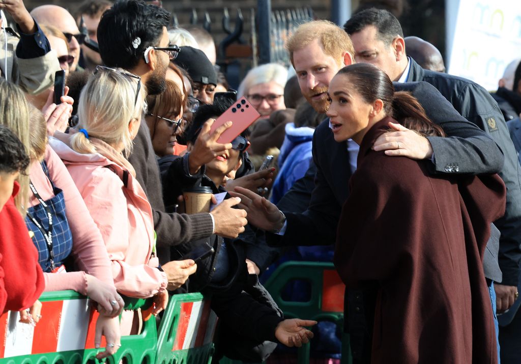 El príncipe Harry y Meghan Markle visitan Nottingham