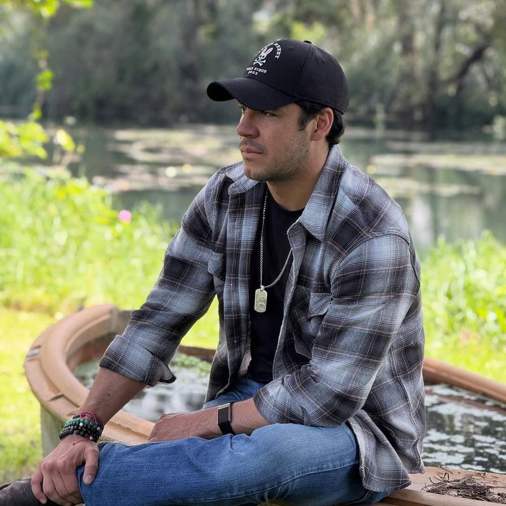 Lalo Capetillo compartió el momento en el que se levantó tras un accidente en moto 