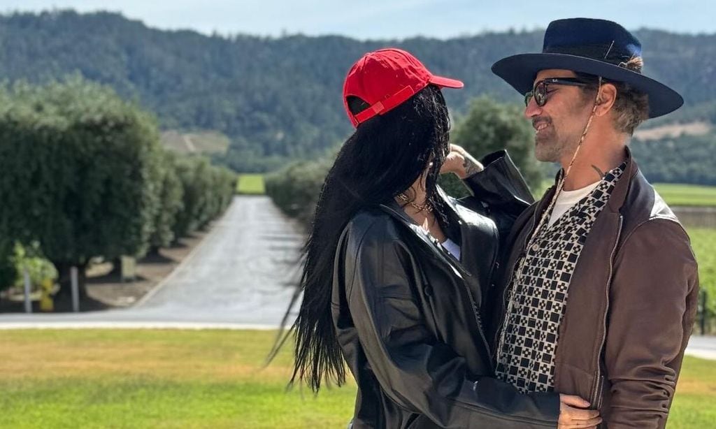 alejandro fern ndez y karla laveaga