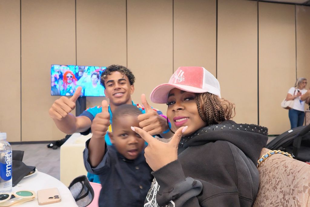 Sheila Ebana y el pequeño Keyne han viajado a Estados Unidos para apoyar a Lamine Yamal en su primer Mundial.