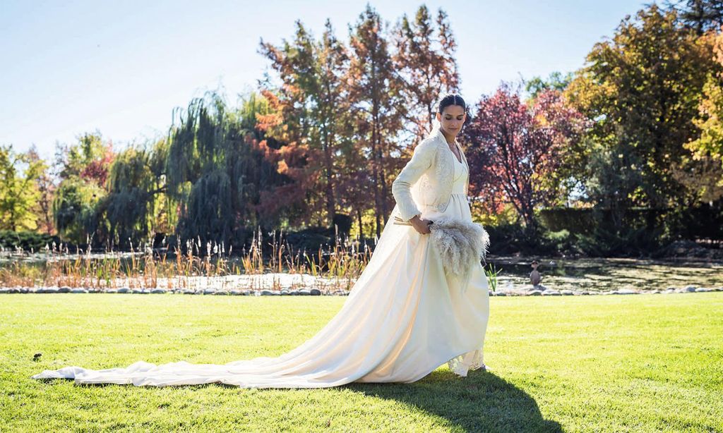 HONOVIAS 2201 Novia diseñadora